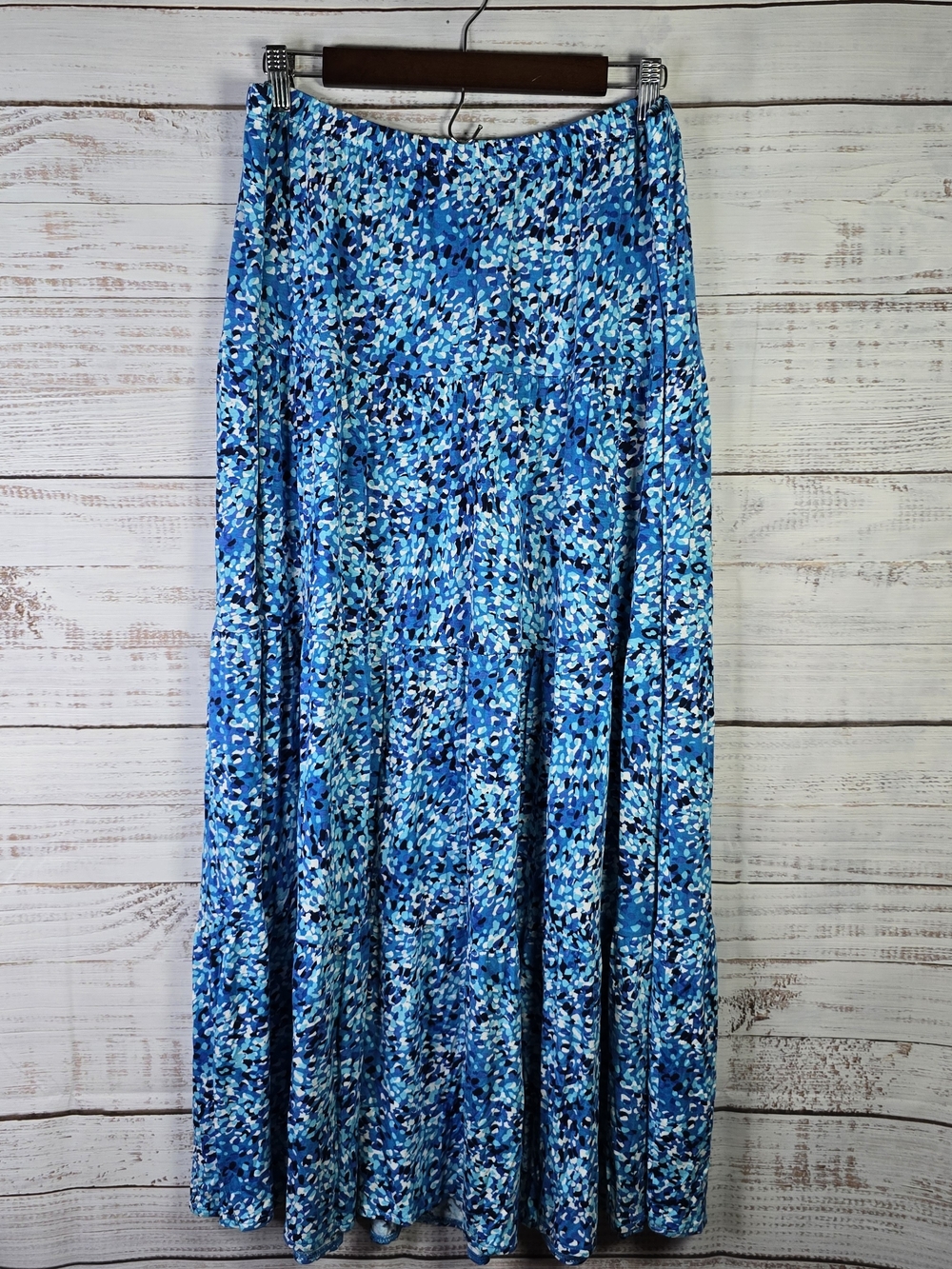 St. John’s Bay Women’s L Blue Abstract Print Tiered Maxi Skirt Stretch